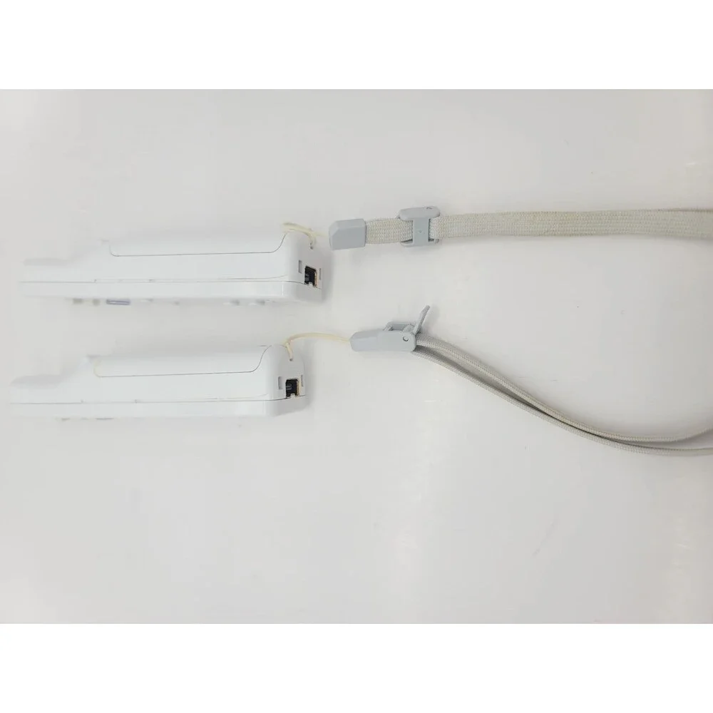 Nintendo Wii Controller 5 Piece Set: Controllers, Zapper, and Nunchuks
